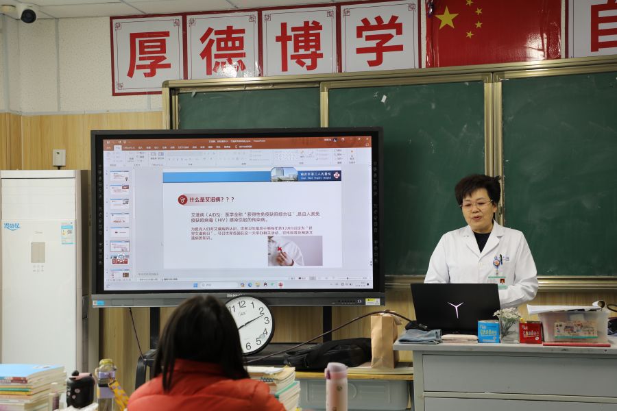 “你我共同努力，終結(jié)結(jié)核流行 ”臨沂市第三人民醫(yī)院開展健康講座進校園活動