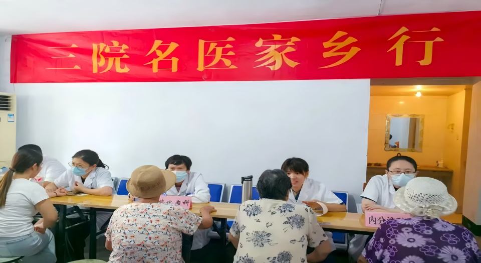臨沂市第三人民醫(yī)院“名醫(yī)家鄉(xiāng)行”走進(jìn)陳湖村—健康關(guān)懷進(jìn)萬(wàn)家